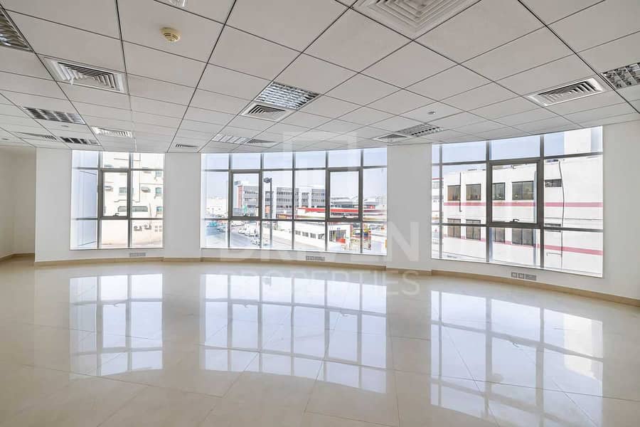 Well-managed Office for Rent | Port Saeed Well-managed Office for Rent | Port Saeed
