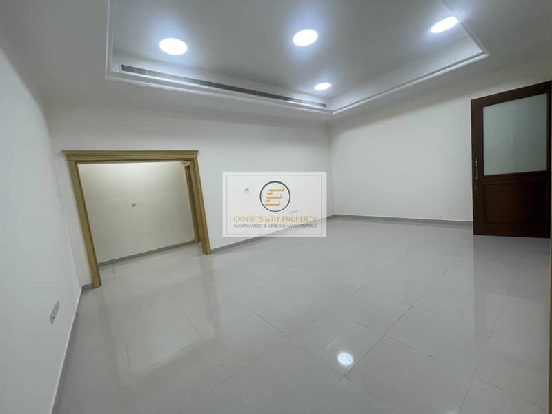 Super deluxe Brand new 3 Bhk with maid room / free utilities