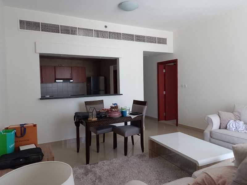 2 Fully Furnished | Laundry Room | Huge  Apartment |