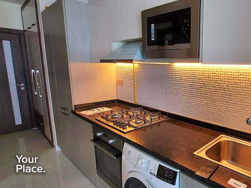 Brand New / Fully furnished and Equipped / Mid Floor Brand New / Fully furnished and Equipped / Mid Floor