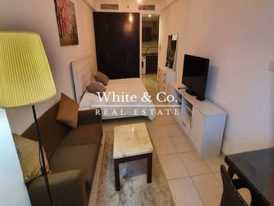 VACANT | FULLY FURNISHED | ELEGANT