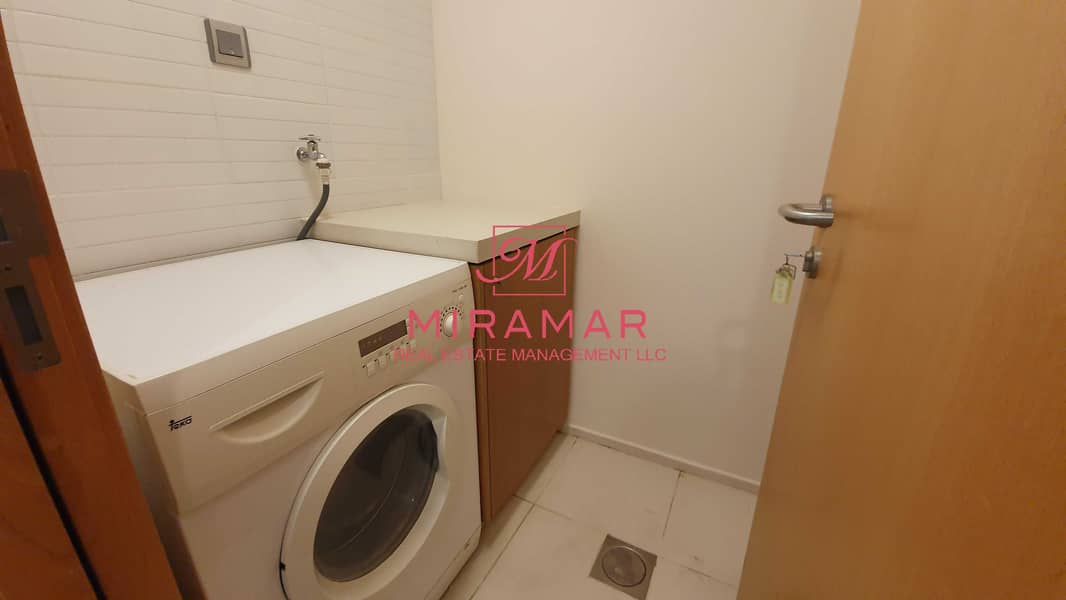 5 HOT!!!  LARGE 3B+MAIDS APARTMENT | LUXURY UNIT | BEST LOCATION