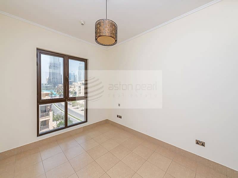 17 Full Burj Khalifa View | 3BR+M | Miska 1