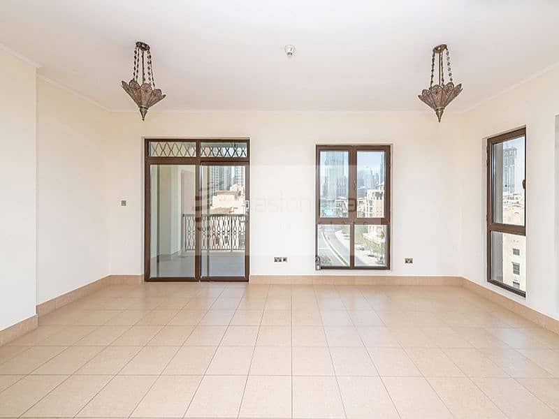 10 Full Burj Khalifa View | 3BR+M | Miska 1