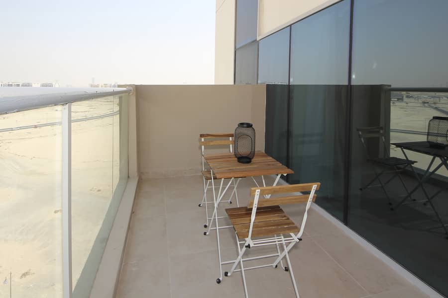 16 Balcony
