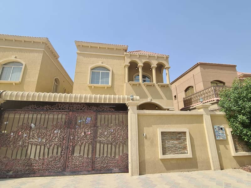 Modern villa, the first inhabitant, with a luxurious design, facing a stone, finishing, and building a very wonderful person, in the Jasmine area, wit Modern villa, the first inhabitant, with a luxurious design, facing a stone, finishing, and building a very wonderful person, in the Jasmine area, wit