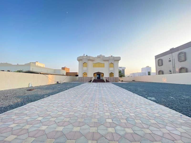 Huge Large Villa Available for rent In Al Jurf Ajman