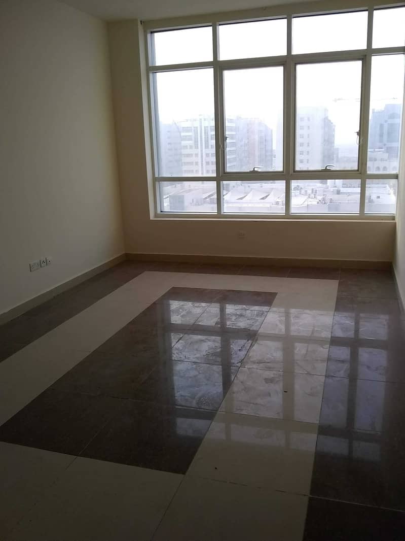 SUPERB 1 BEDROOM APT WITH 2 BATH AT MUSSAFAH SHABIA 40K