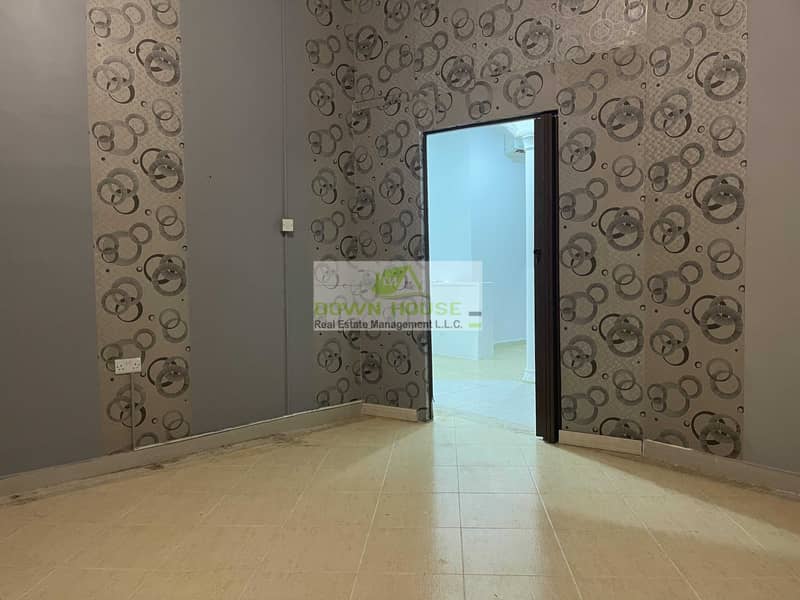 Haz/ amazing one bedroom hall Apartment for rent in al Mushrif area