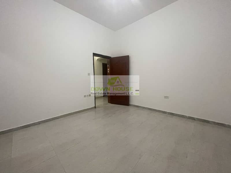 Haz/ amazing clean studio flat for rent in al Mushrif area