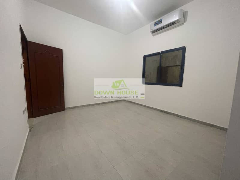 2 Haz/ amazing clean studio flat for rent in al Mushrif area