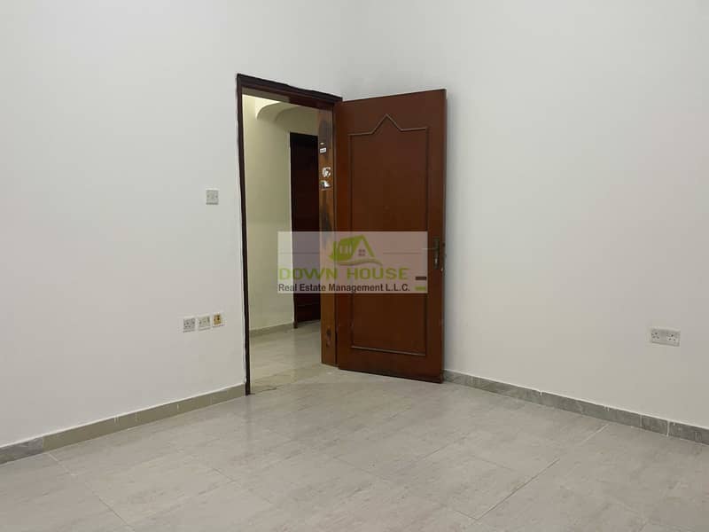 7 Haz/ amazing clean studio flat for rent in al Mushrif area