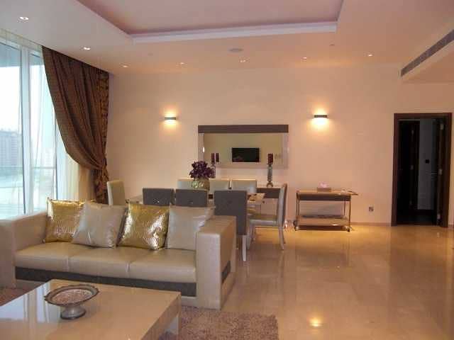 8 3 bed palm jumeirah with beach access all bills are included