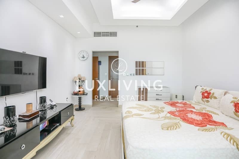 11 Upgraded 2 Beds| C Type | Marina View