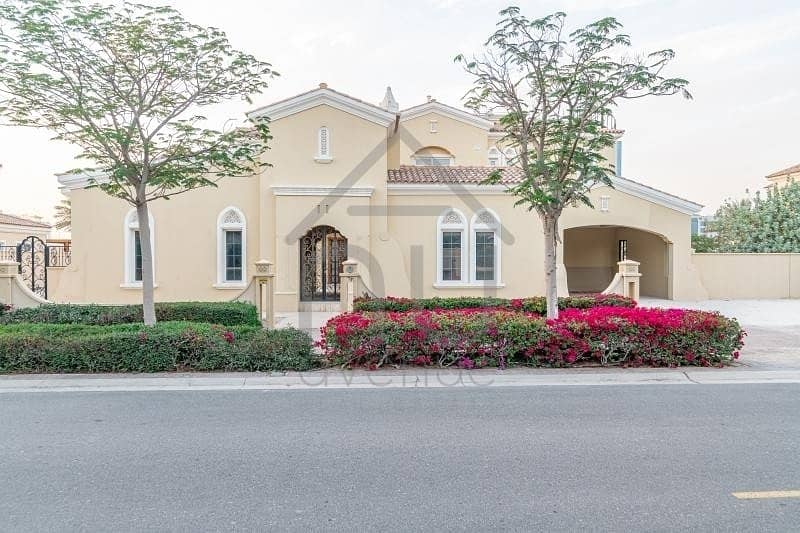 PRICED TO SELL | Brand New | Luxury Villa