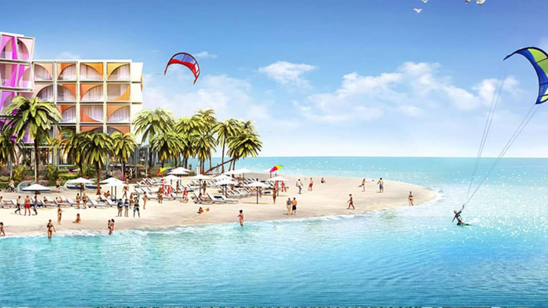 9 Luxury Hotel Room on The World Islands