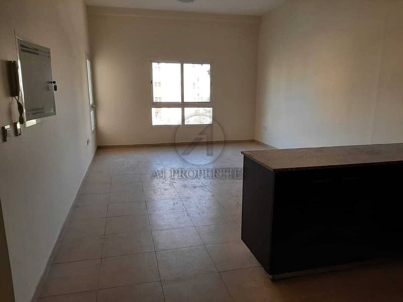Vacant 1 Bedroom Apartment | Best Price| High ROI