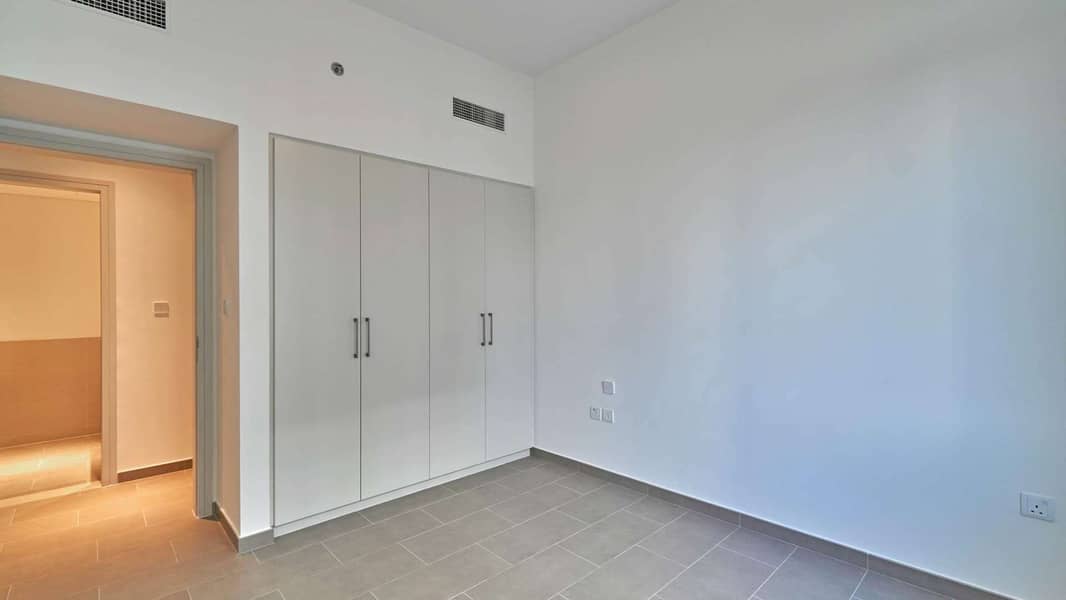 9 Mid-Floor Unit with a View of the Pool