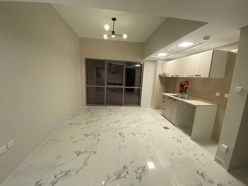 2 HURRY UP  !! BRAND NEW ONE BEDROOM WITH BALCONY FOR RENT IN DUBAI SOUTH MAG 5 WITH FREE CAR PARKING AND GYM JUST 21000