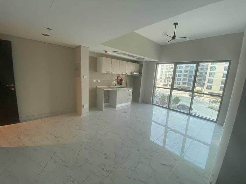 6 HURRY UP  !! BRAND NEW ONE BEDROOM WITH BALCONY FOR RENT IN DUBAI SOUTH MAG 5 WITH FREE CAR PARKING AND GYM JUST 21000