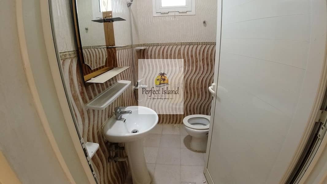 11 Interestingly 3 BR + Majles Extension | Private Entrance | Yard