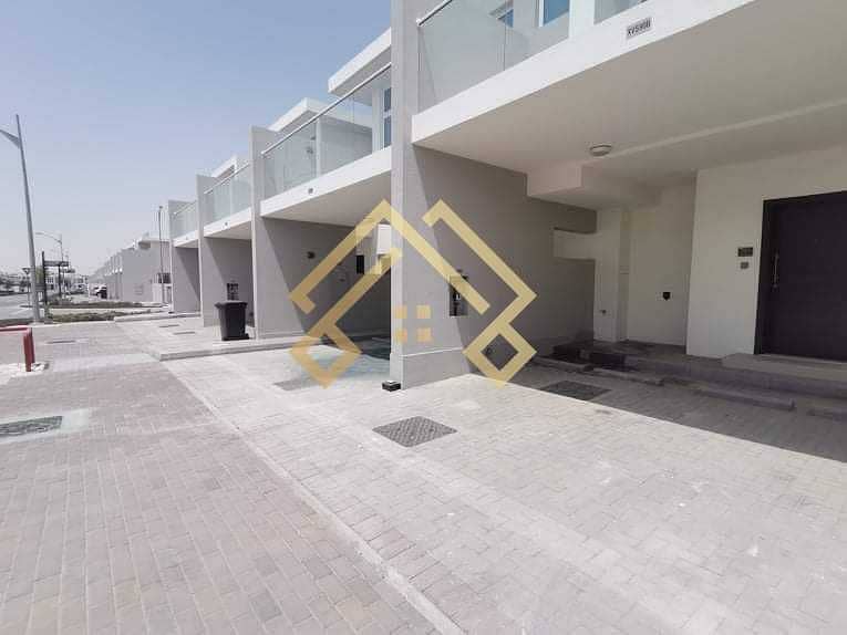 5 Hot deal brand new three bedroom town house for rent