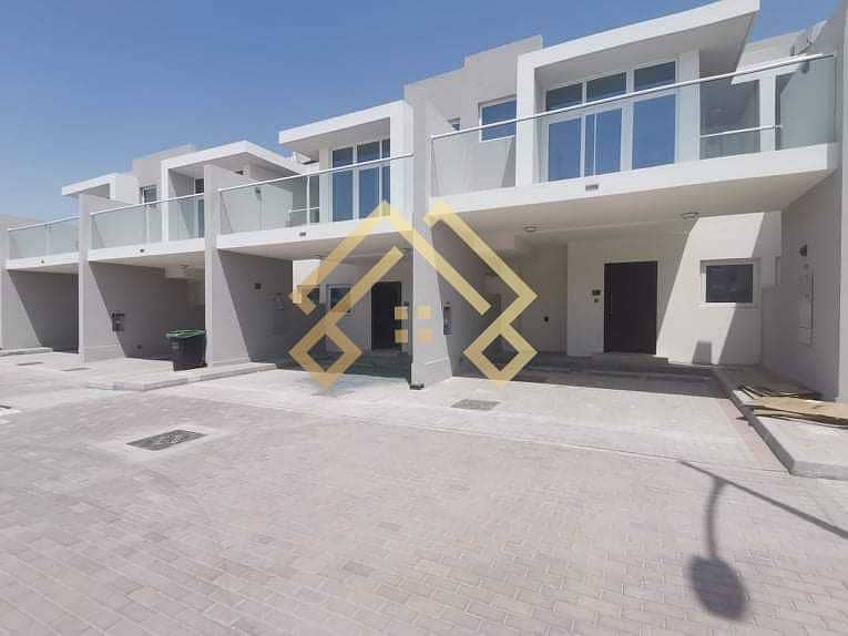 8 Hot deal brand new three bedroom town house for rent