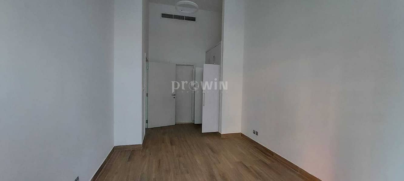 Very Beautiful One Bed Apt | Great Location | Fully Equipped Kitchen |Amazing Facilities !!! Very Beautiful One Bed Apt | Great Location | Fully Equipped Kitchen |Amazing Facilities !!!