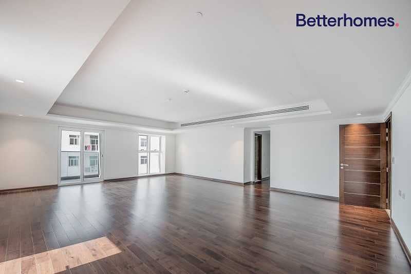 Penthouse|Brand New|Higher Floor|3 Car Parks