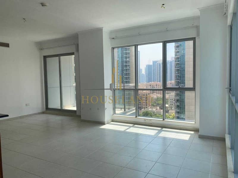 Квартира в Дубай Даунтаун，Резиденсес，Резиденс 3, 2 cпальни, 130000 AED - 5386735