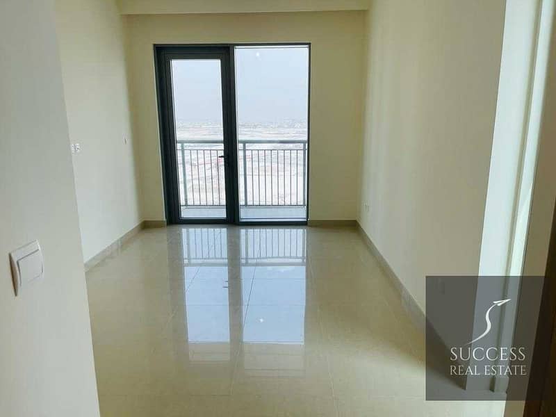 8 Harbour Views | Spacious 2 BR | High Floor | Brand New