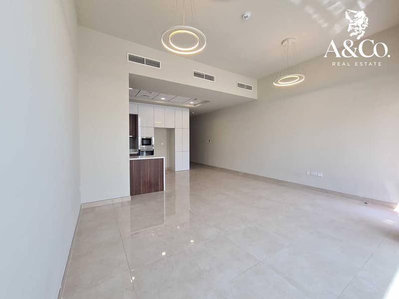 Brand New |Modern| 4BR+Maids| Vacant Now Brand New |Modern| 4BR+Maids| Vacant Now