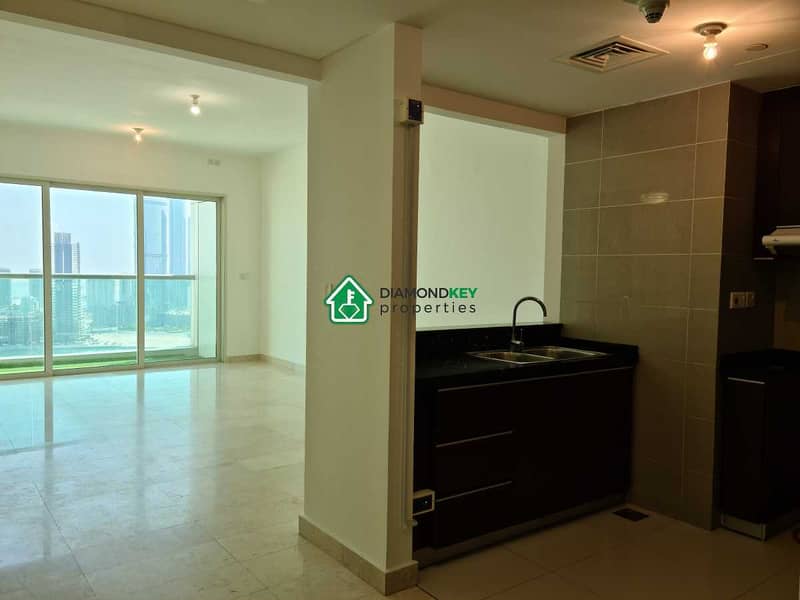3 Fully renovated 2 beds! High Floor! Open view