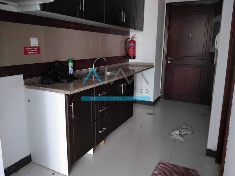 6 HUGE 550SQFT Studio With Balcony Behind Souq Extra Mall In Amazing Price