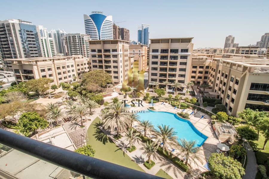 Pool View | Well Maintained | Spacious Unit Pool View | Well Maintained | Spacious Unit