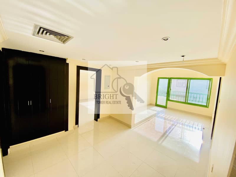 5 4 Bedroom Duplex Villa In Al Jhalii