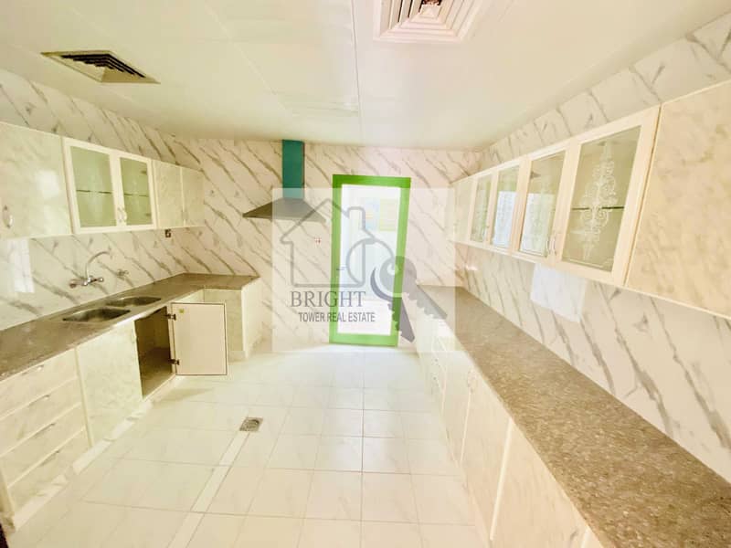 12 4 Bedroom Duplex Villa In Al Jhalii