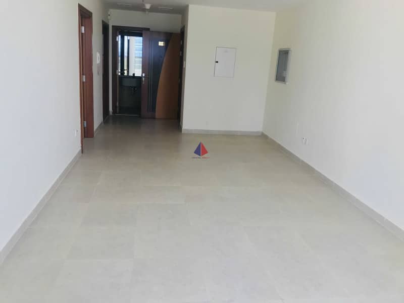 4 SPACIOUS 1 BR   |  CHILLER FREE  | MAINTAINENCE FREE |  BURJ KHALIFA VIEW