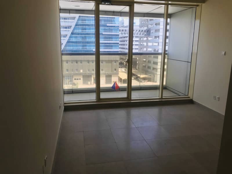 8 SPACIOUS 1 BR   |  CHILLER FREE  | MAINTAINENCE FREE |  BURJ KHALIFA VIEW