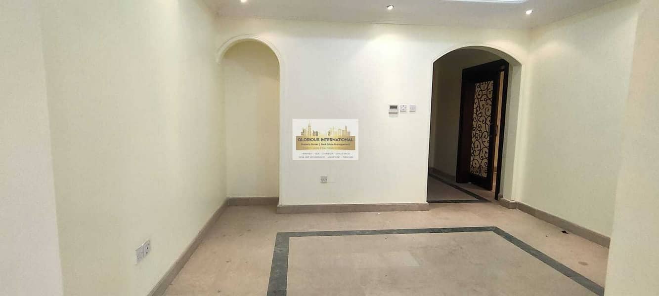 12 Exceptional 5BR Muroor Near Police College