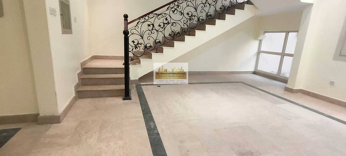 19 Exceptional 5BR Muroor Near Police College