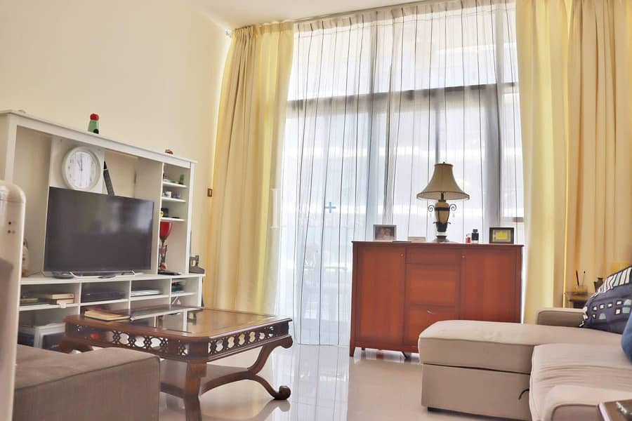 Spacious studio close to amenities in Loreto 1 B