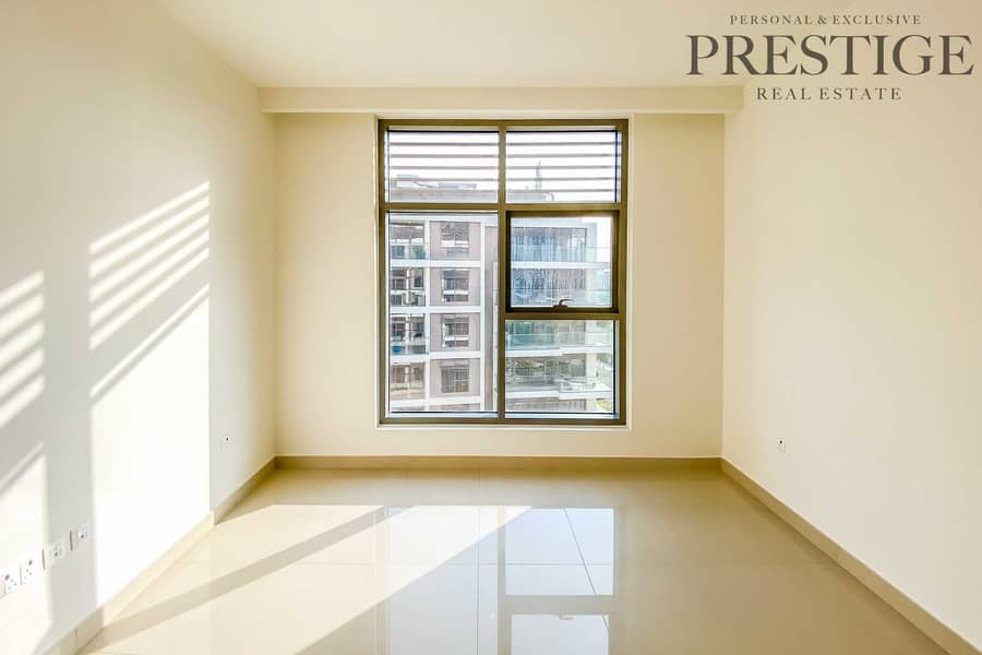 3 Park Facing | Bright Apartment | Brand New