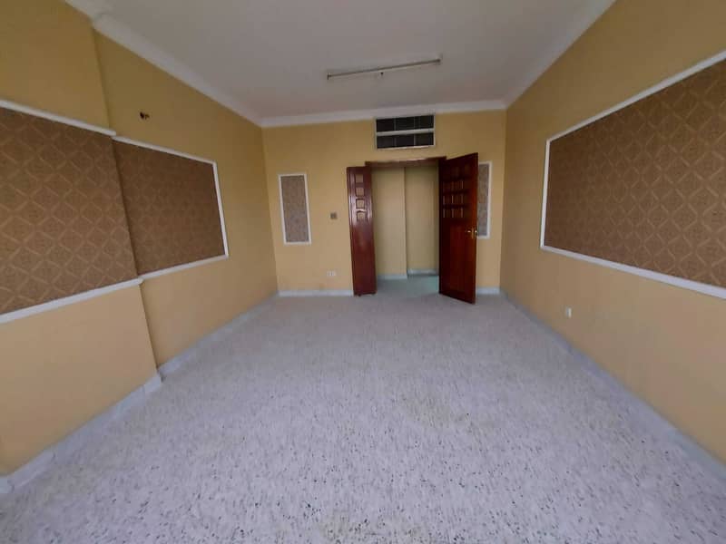Hot Offer 3-Bedroom Hall Aprt just 42k in Shabiya