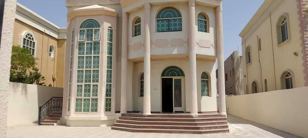 For rent villa  in Ajman, rawda 3
