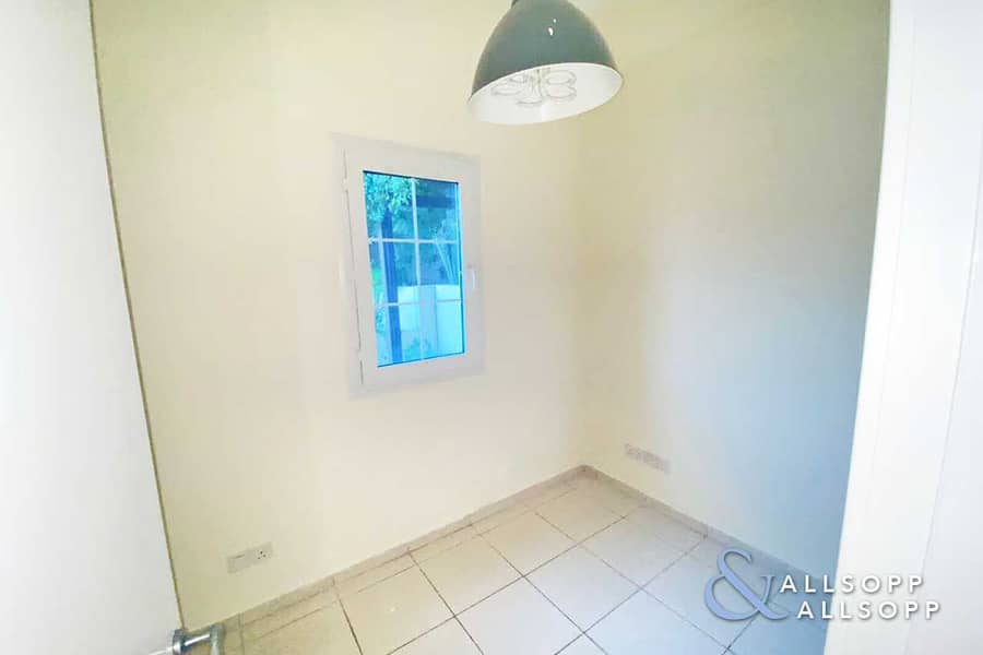 4 Vacant | Close To Souk | Upgraded | 2 Beds