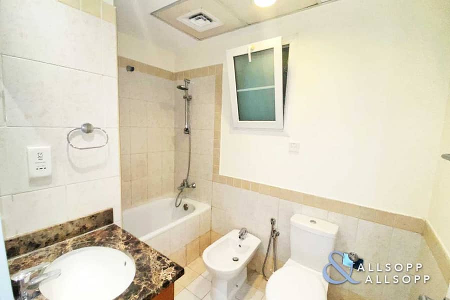 9 Vacant | Close To Souk | Upgraded | 2 Beds