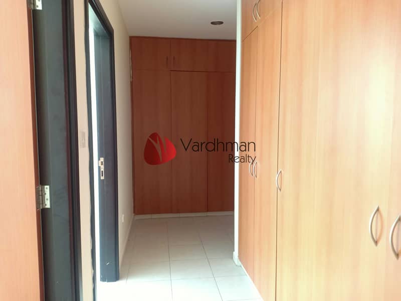 19 SPECIOUS / BEST LAYOUT / HUGE 4BHK FOR SALE IN HORIZON TOWER (DUBAI MARINA)