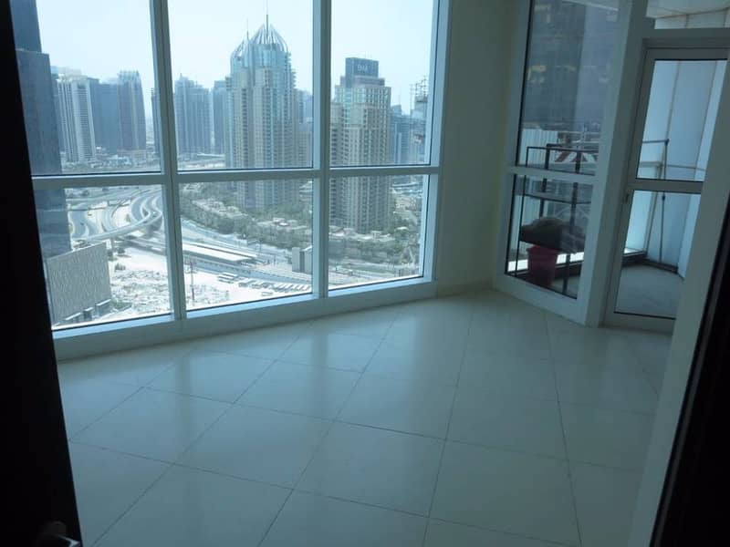 Stunning 3Bedroom MAID's For Rent in Marina 23 Tower