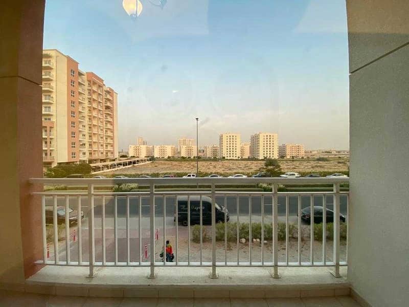 Vacant Apt/Reserve Parking!!1bhk for sale in Prime Residency. . . . . . . . . . . . . . . . . Vacant Apt/Reserve Parking!!1bhk for sale in Prime Residency. . . . . . . . . . . . . . . . .